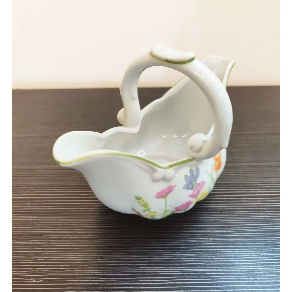 Vintage MANN Day Lily gravy boat basket floral trinket dish collectible